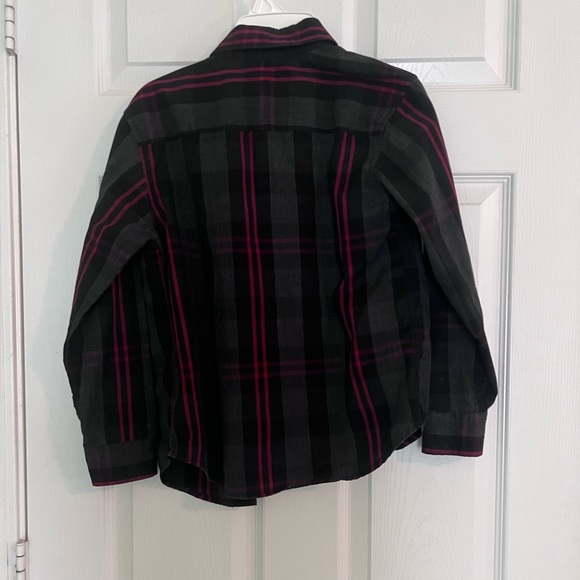 Early 2000’s Little Boys CalvinKlein Jeans Long Sleeve Button Down Shirt - Picture 4 of 4